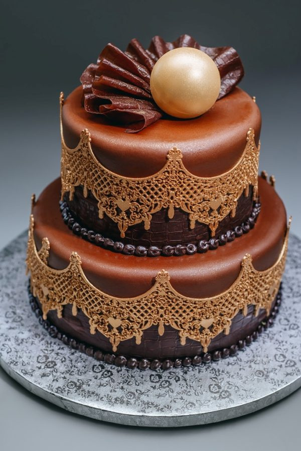 Aristocratic cake